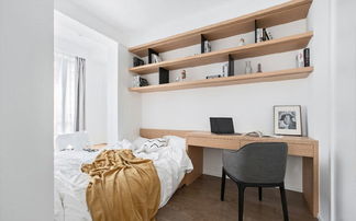 家庭装修要懂得变通,学她家这样装,定制电视柜让客厅更大更实用