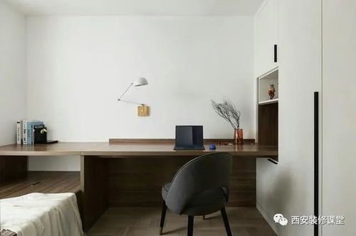 120㎡两室变三室，黑白灰打造干净极简婚房，书桌定制点亮实用空间